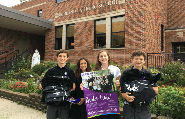 CDH students visit their grade school