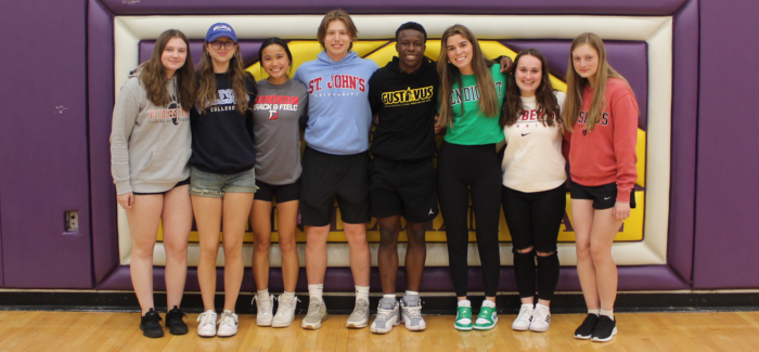 (L-R) Fiona Oberhofer '23, Lily Cade '23, Piper Lee '23, Ryan Warford '23, Alim Kamara '23, Lily Anderson '23, Rezza Sevenich '23, Ashlyn Marxhausen '23