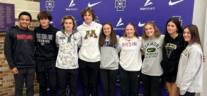 Paul Jones '24, Julian Banks '23, Chuck Owens '24, Jake Quinn '24, Annie Mulcahy '24, Molly Magnuson '24, Izzy Macheel '24, Sofia Watts '24, Lily Vincelli '24