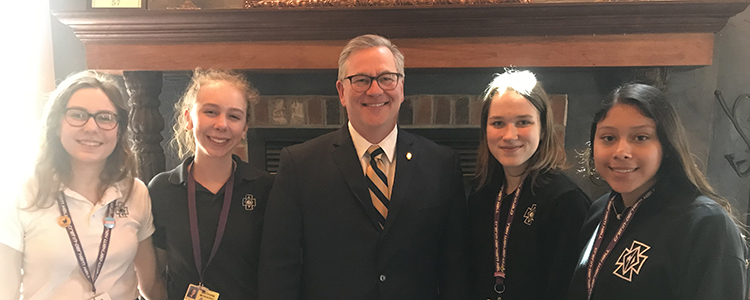 Julia McSherry '22, Meghan McSherry '20, President Frank Miley, Molly Stanley '22, and Maria Dean '22.