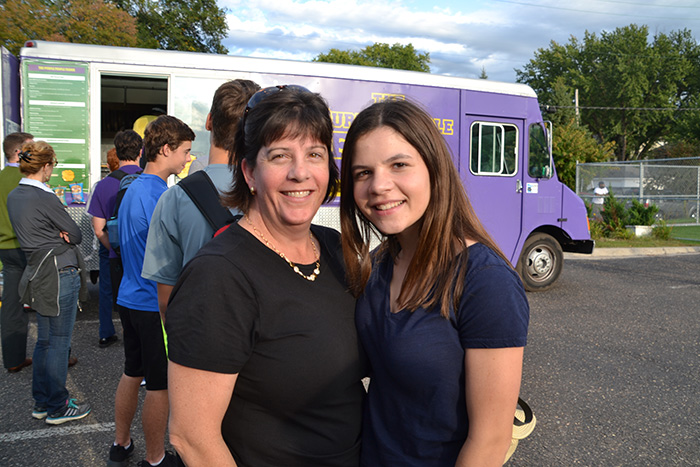 Parents and Students Enjoy Homecoming Picnic