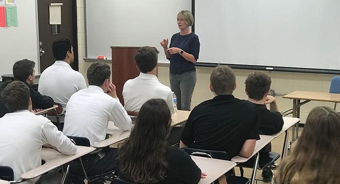 Kate Pletcher '94 Speaks to students in a CDH Business Class. 